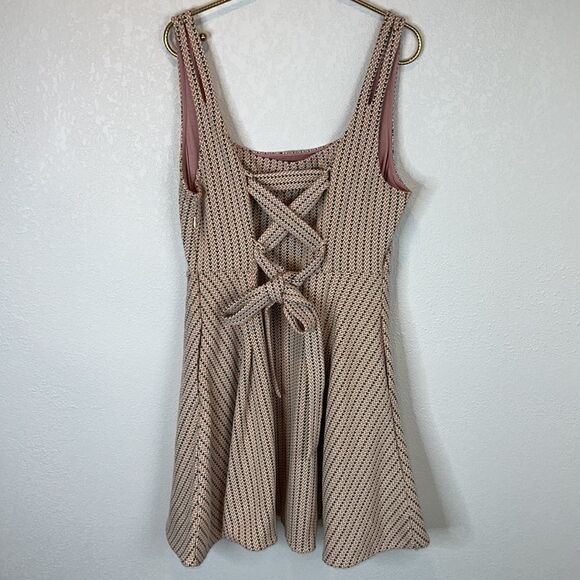 NWT Anthropologie Maeve Jacquard Mini Dress Tan Large - Picture 6 of 16